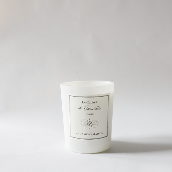 Le cabinet de curiosities amber candle