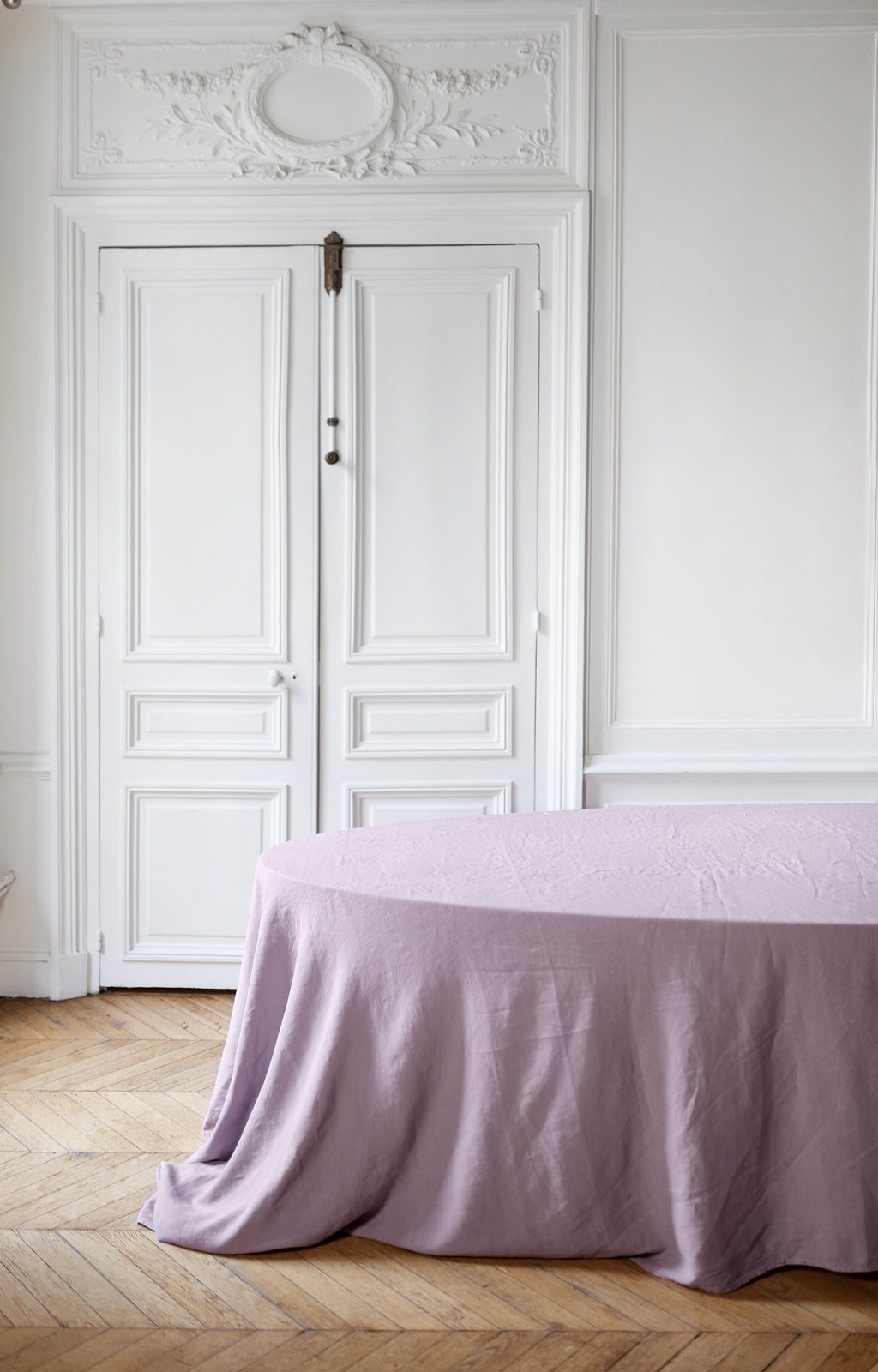 Lavande Linens from www.madamedelamaison.com