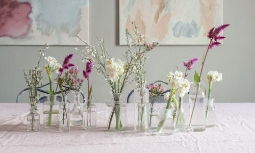 Simple Spring Table Decorating Idea