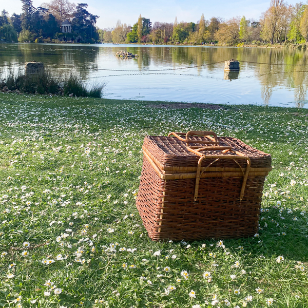 antique french picnic basket