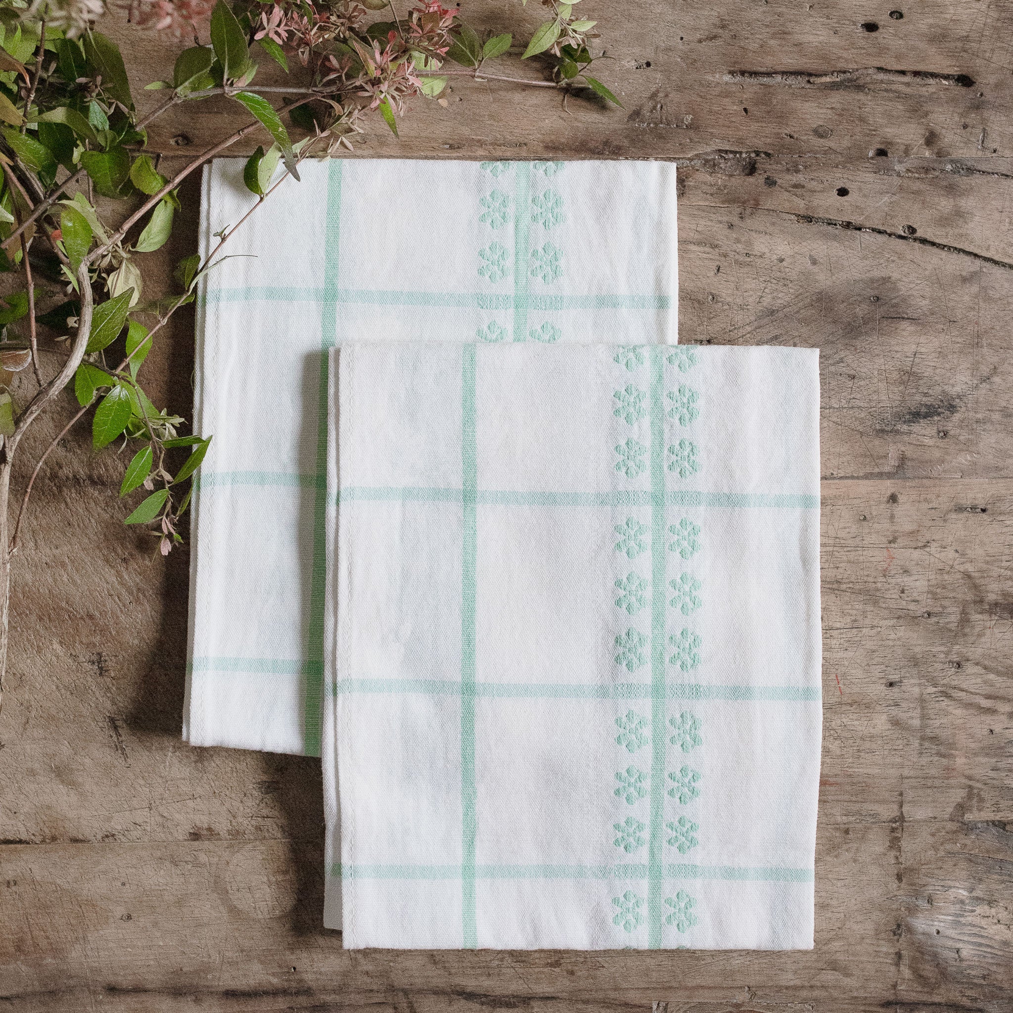 Pair of Mint and White Embroidered Kitchen towels – Madame de la
